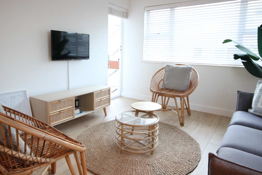 To Let 1 Bedroom Property for Rent in Gardens Western Cape